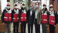 Çin’den bir grup uzman hekim Tahran’a geldi