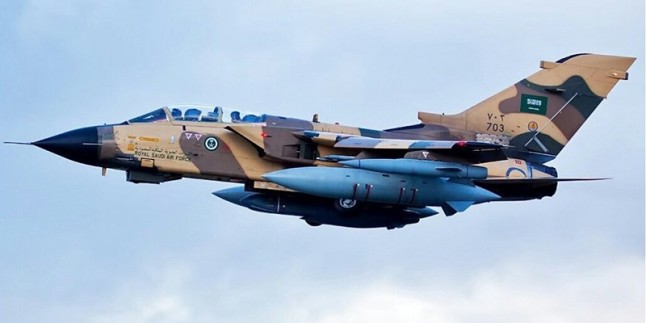 Yemen ordusu Suudi savaş uçaklarını geri püskürttü