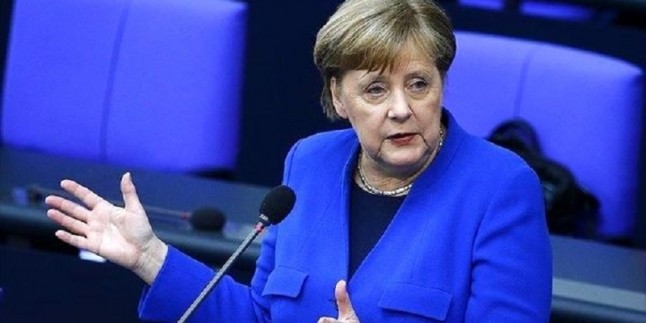 Merkel, ABD askerlerinin Almanya’dan çekilmesine karşı çıktı