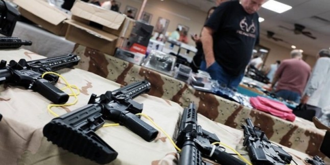 Amerika’da Seçim Kuyrukları Silah Alışı Kuyruklarına Dönüştü