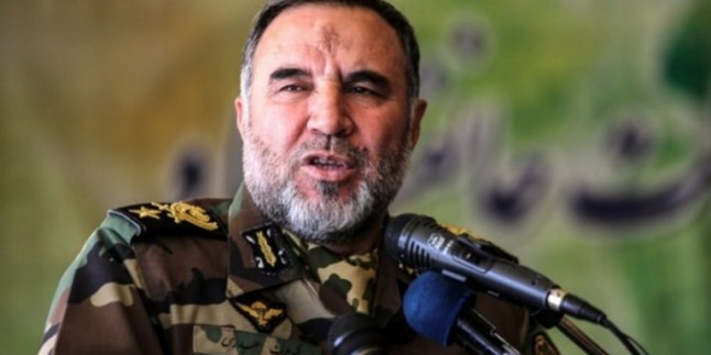 İran Kara Kuvvetleri Komutanı: Ordu güçlü bir şekilde ülke sınırlarını düşmana karşı savunuyor