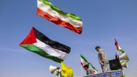 Dünya Kudüs Günü’nde Ahvaz’da Filistin bayrağı dalgalandı