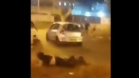 Video-Hayfa’da Filistinli Mücahit gencin araçla siyonistlerin arasına daldığı anlar…