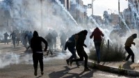 İşgal Güçleri Nablus’ta Filistinlilere Saldırdı