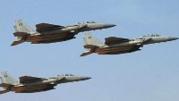 Suudi savaş uçakları Sanaa’yı bombaladı