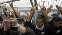 Filistinli esirlerin işgal rejiminin zindanlarındaki intifadası