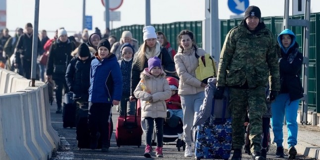 BM: Ukraynalı mültecilerin sayısı 3.5 milyonu geçti