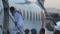 Yemenli esirleri taşıyan ilk uçak Suudi Arabistan’dan Sana’ya uçtu