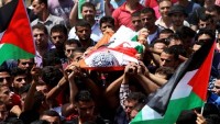 El Halil’de çıkan çatışmalarda Filistinli bir gencin şehadeti ile, şehit sayısı 4’e ulaştı