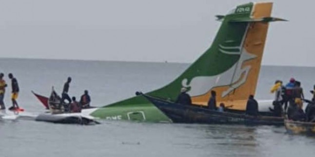 Tanzanya’da yolcu uçağı Victoria Gölü’ne düştü: 19 ölü