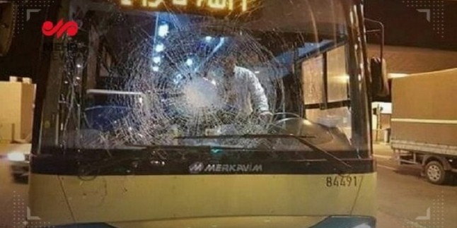 Siyonist rejim milletvekilini taşıyan otobüse ateş açıldı