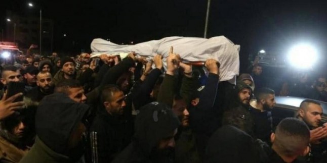 Siyonist İsrailli bir keskin nişancı 15 yaşındaki Filistinli kızı vurarak şehit etti