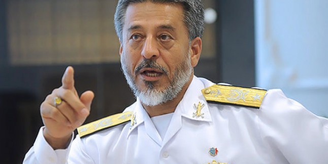 İran’a ait askeri deniz teçhizatın tanıtımı yapıldı