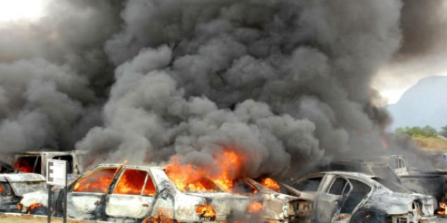Bingazi’de bombalı saldırı: En az 23 ölü