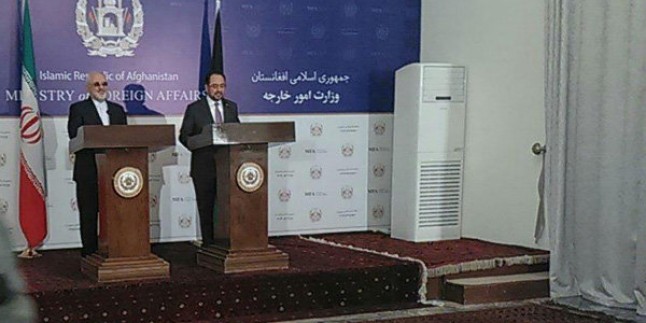 Cevad Zarif: İran Afganistan’ı tüm alanlarda destekleyecektir