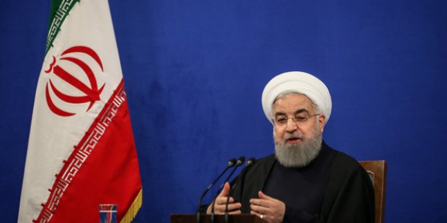 Cumhurbaşkanı Ruhani: İslam İnkılabı toplumun farklı kesimleri arasında bağlantı kurdu