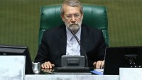 Laricani: İran halkı ABD’ye taviz vermeyecek