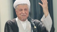 Ayetullah Rafsancani: Tarihi hatalarla İran’ın güvenliğini tehlikeye atmamalıyız