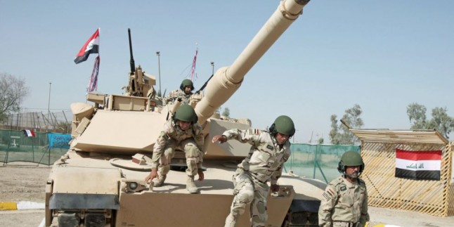 Irak Ordusu Musul’da Temizliğe Devam Ediyor
