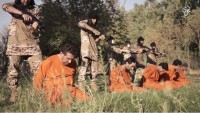 Tekfirci Teröristler ‘‘Avrupalı 2 Çocuğun’’ Yardımıyla 16 Iraklı Genci Katletti