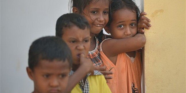 Suudilerin Yemen’e saldırısı 50 bin çocuğu yetim bıraktı