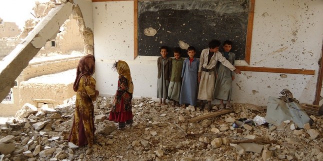 Suudi Rejimi Yemen’de Tekrar Okul Ve Yerleşim Bölgesi Vurdu