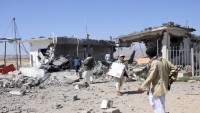 Suudi rejimi Yemen’in Sinhan şehrini bombaladı