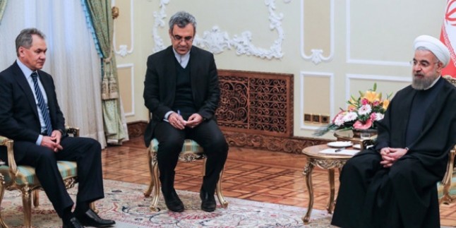 Rusya savunma bakanı İran cumhurbaşkanı ve savunma bakanı ile görüştü