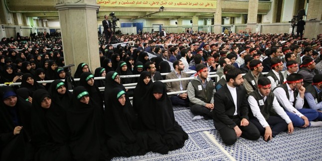 İran’da 6 Aralık Öğrenci Günü