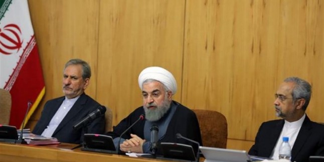 Hasan Ruhani: ABD, dünyada insan hakları ve sebatı yayamaz