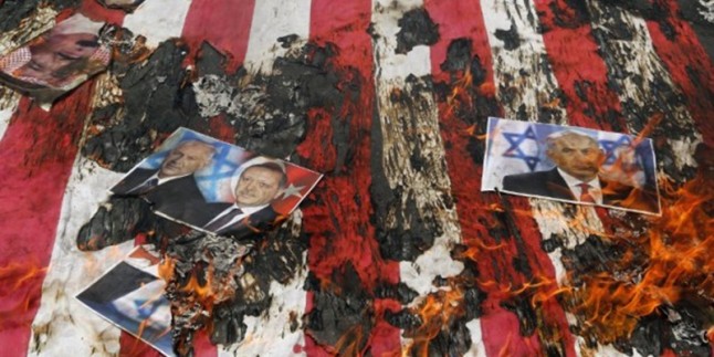 Ankara’da siyonist rejim büyükelçisinin ikametgahının önünde gösteri