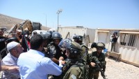 Siyonistler, Filistinliler’e yine saldırdı