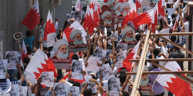 Bahreynli tutukluların açlık greviyle birlikte, halkın gösterileri de sürüyor