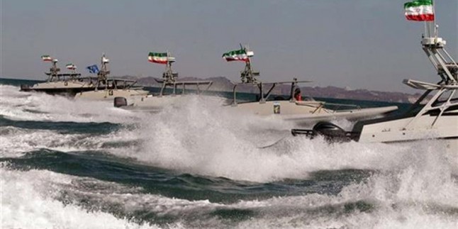 Pentagon: İran gemisi ABD helikopterine silah doğrulttu!