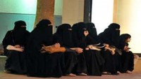 Arabistanlı 13 kadın, ”hükümeti muhalefet” suçundan yargılanıyor
