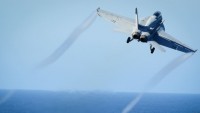 ABD Suriye savaş uçağını vurdu