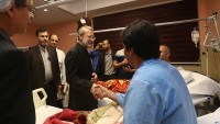 İran meclis başkanı yaralıları ziyaret etti