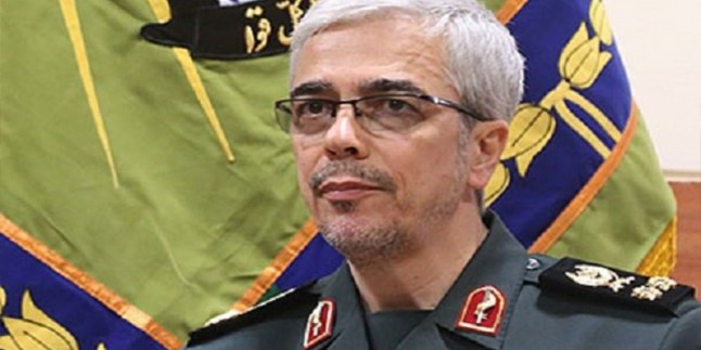İran genel kurmay başkanı: Devrim Muhafızlarının inkılabın çeşitli dönemlerindeki rolü iftihar vesilesidir