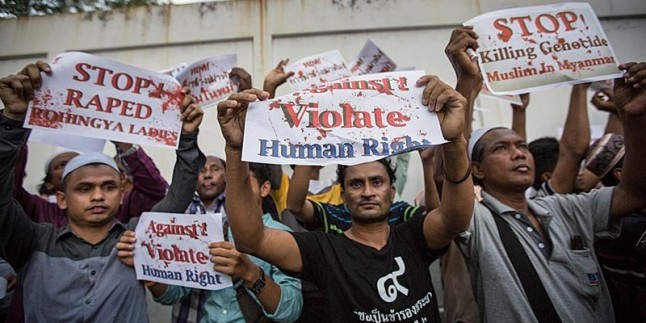 Myanmar hükümeti Londra’da protesto edildi
