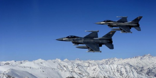 NATO güçleri Afganistan’ın Farah bölgesine hava saldırısında bulundu