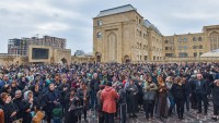 Azerbaycan’da gençlerin dini merasime katılmaları yasaklanıyor