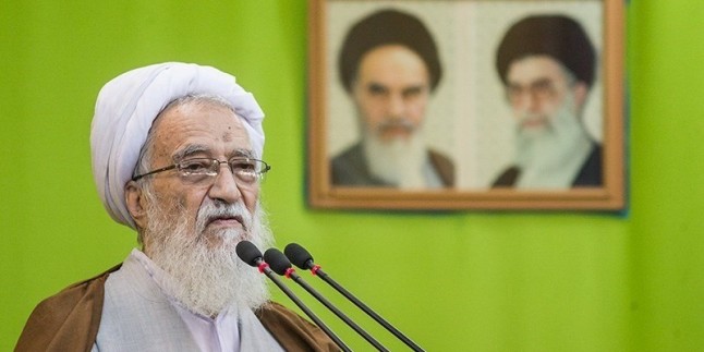 Tahran Cuma Namazı Hatibi: Ehl-i Sünnet ve Şiiler birleşerek, İslamın ortak düşmanlarına karşı durmaları gerek