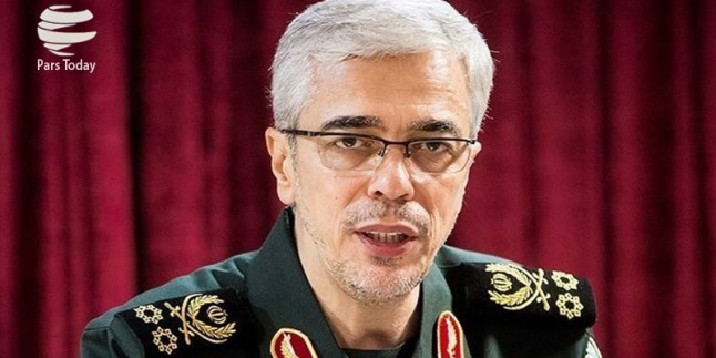 Tümgeneral Bakıri: İran halkı onurla kendi vatanını savunmakta