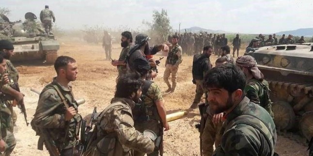 Suriye ordusu Hama’da 4 köyü daha teröristlerden temizledi