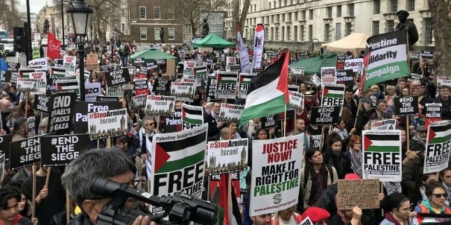 Londra’da Filistin’e destek gösterisi