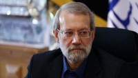 Laricani: İran milleti izzetini satmaz