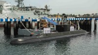 İran’ın en modern denizaltısı suya indirildi