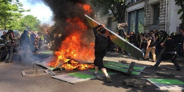 Fransız polisi 64 göstericiyi gözaltına aldı