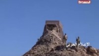 Yemen ordusu ve Halk Komitelerinin Suudi Arabistan’ın Yemen sınırındaki 12 askeri üssünü ele geçirdiği bildirildi