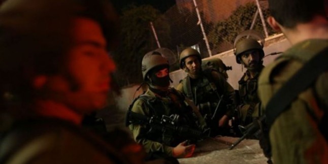Cenin Kampı’nda Filistinli Direnişçiler İşgal Askerleriyle Çatıştı